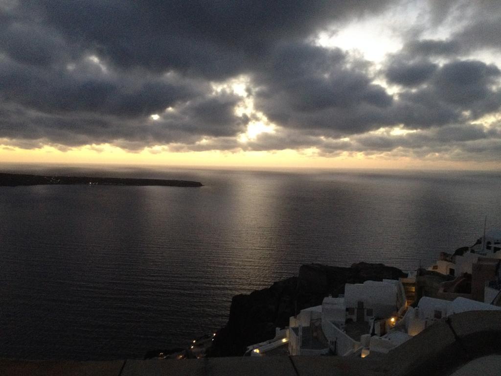 Beautiful Oia Villa エクステリア 写真